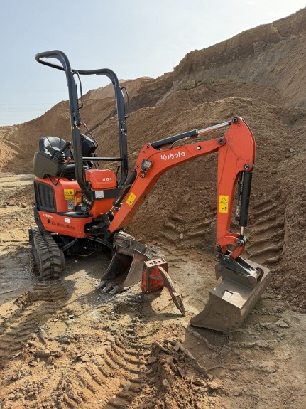 Minibagger Kubota U10-5 - Gartenbauarbeiten