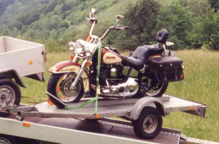 Foto 2 Motorradtransporter